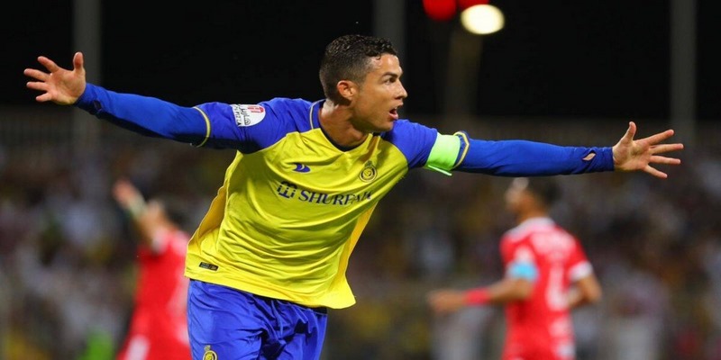 Ronaldo tỏa sáng giúp Al Nassr tại giải quốc nội 